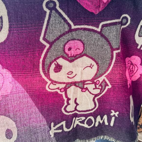 Kuromi Wool Hooded Pullover Poncho, Perfect Gift, Winter Cozy, One Size Fits All - Picture 10 of 10